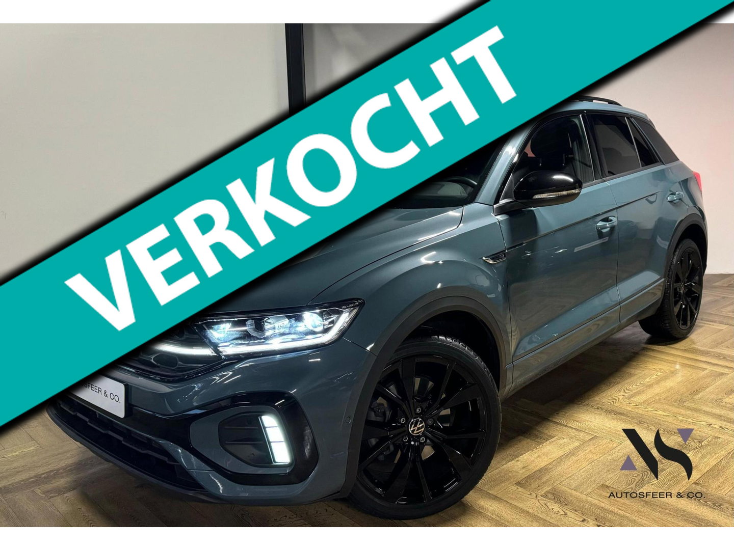 Volkswagen T-Roc 1.5 TSI R-Line BEATS PANO KEYLESS