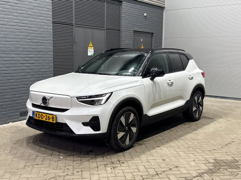 Volvo XC40 Single Motor Extened Range Core | 82 kWh | Trekhaak | Camera | Getint glas | Cruise Control | 19 Inch