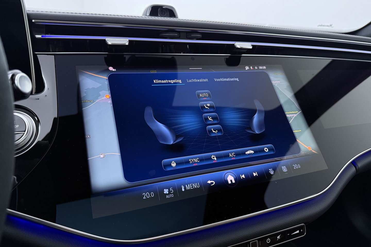Mercedes-Benz E-Klasse 53 AMG 4MATIC+ | Nightpakket | Panoramadak | Burmester | Stoelverwarming+ventilatie | Head-Up | 21 Inch
