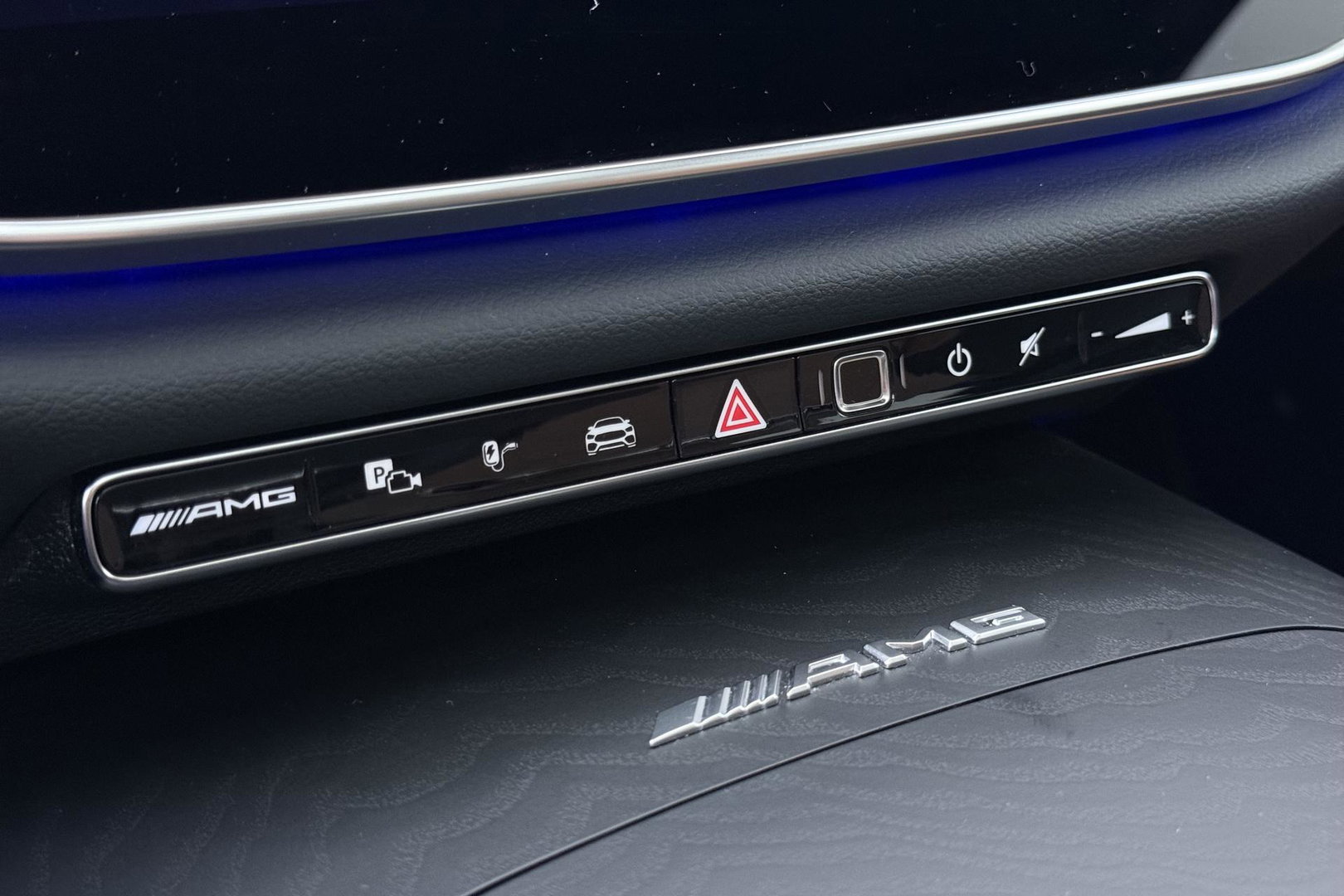 Mercedes-Benz E-Klasse 53 AMG 4MATIC+ | Nightpakket | Panoramadak | Burmester | Stoelverwarming+ventilatie | Head-Up | 21 Inch