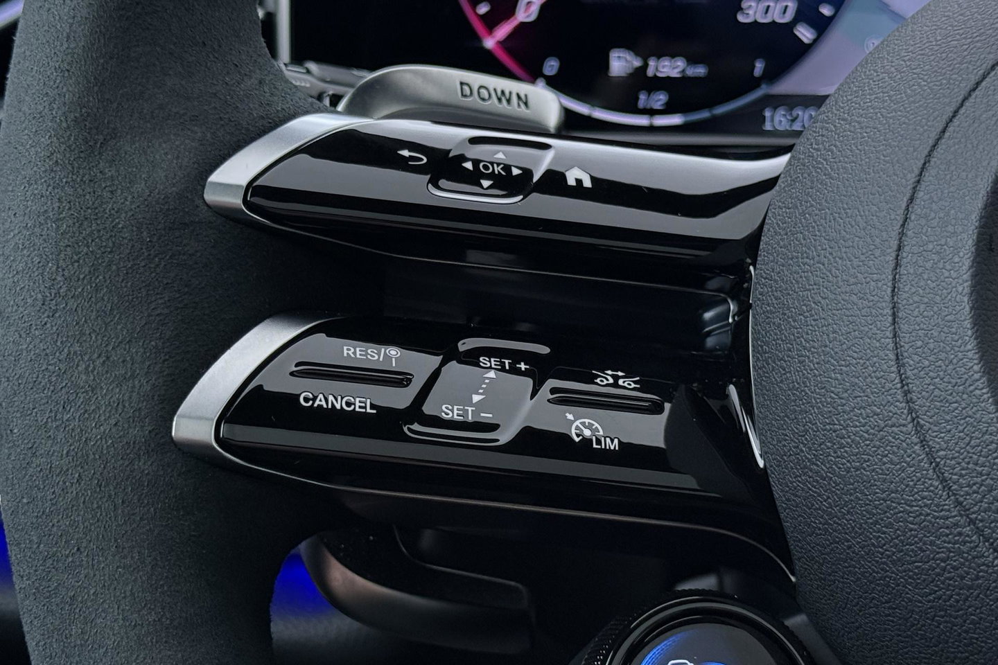Mercedes-Benz E-Klasse 53 AMG 4MATIC+ | Nightpakket | Panoramadak | Burmester | Stoelverwarming+ventilatie | Head-Up | 21 Inch