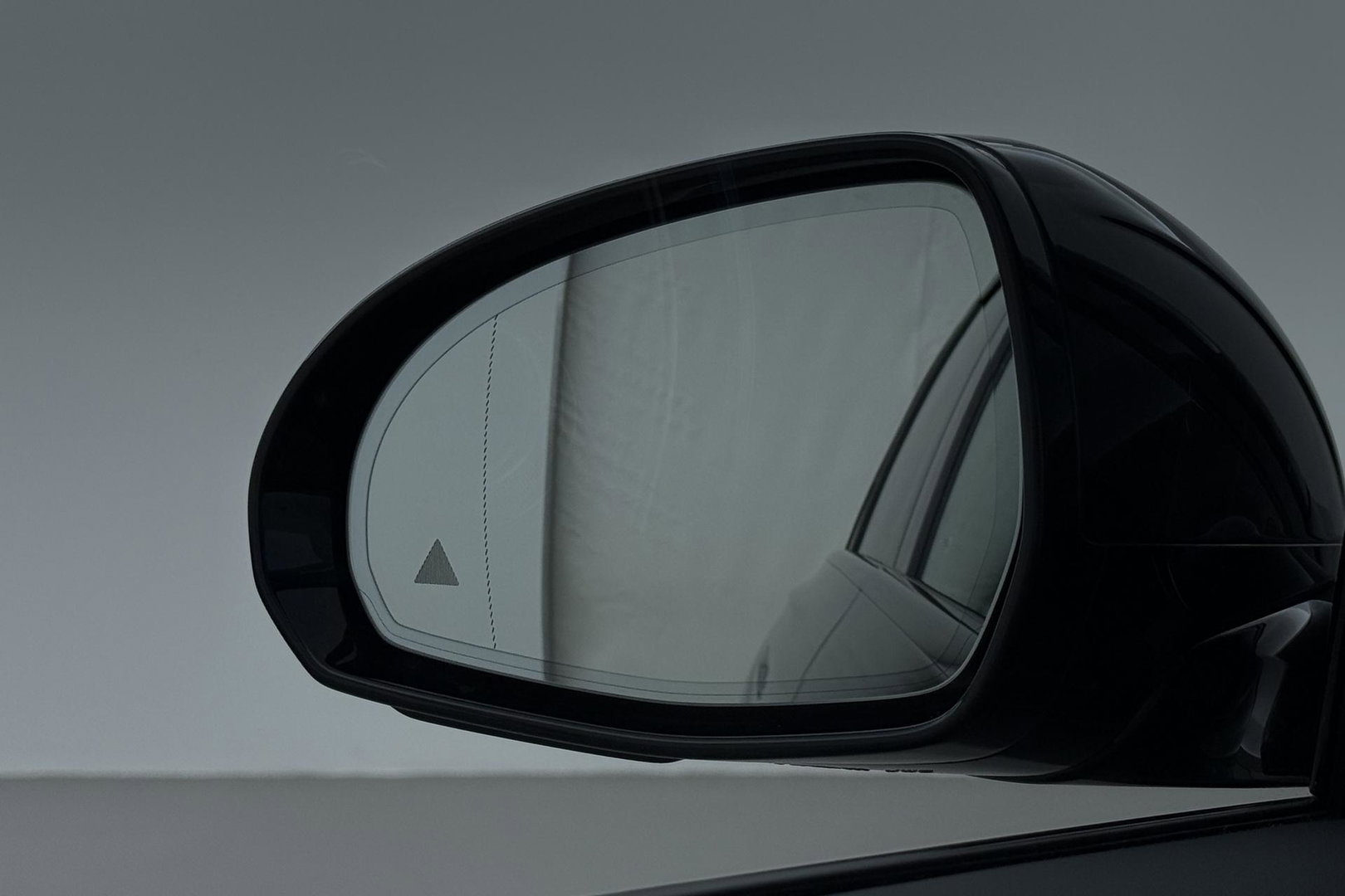 Mercedes-Benz E-Klasse 53 AMG 4MATIC+ | Nightpakket | Panoramadak | Burmester | Stoelverwarming+ventilatie | Head-Up | 21 Inch