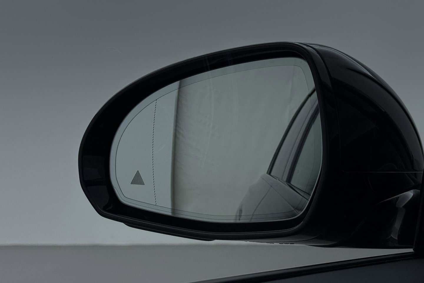 Mercedes-Benz E-Klasse 53 AMG 4MATIC+ | Nightpakket | Panoramadak | Burmester | Stoelverwarming+ventilatie | Head-Up | 21 Inch