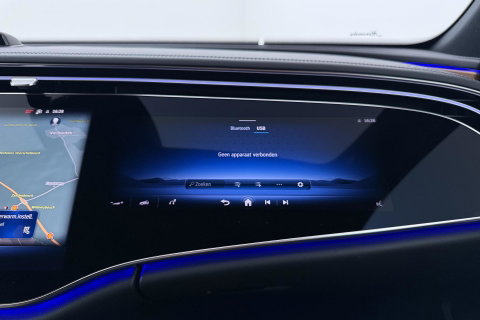 Mercedes-Benz E-Klasse 53 AMG 4MATIC+ | Nightpakket | Panoramadak | Burmester | Stoelverwarming+ventilatie | Head-Up | 21 Inch
