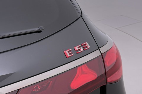 Mercedes-Benz E-Klasse 53 AMG 4MATIC+ | Nightpakket | Panoramadak | Burmester | Stoelverwarming+ventilatie | Head-Up | 21 Inch