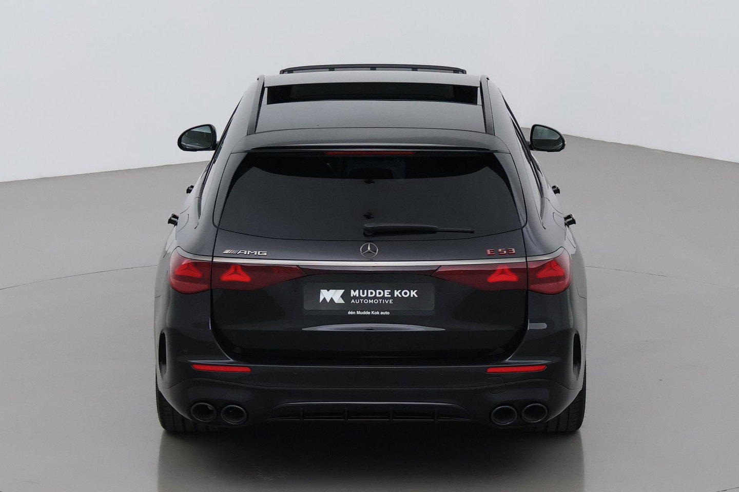 Mercedes-Benz E-Klasse 53 AMG 4MATIC+ | Nightpakket | Panoramadak | Burmester | Stoelverwarming+ventilatie | Head-Up | 21 Inch