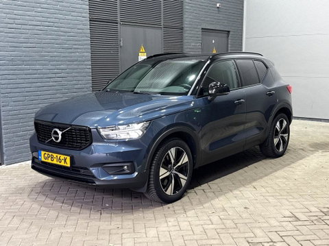 Volvo XC40 T5 Recharge R-Design | Harman/Kardon | ACC | Trekhaak | Stoel+Stuurverwarming | Camera | Keyless | 19 Inch