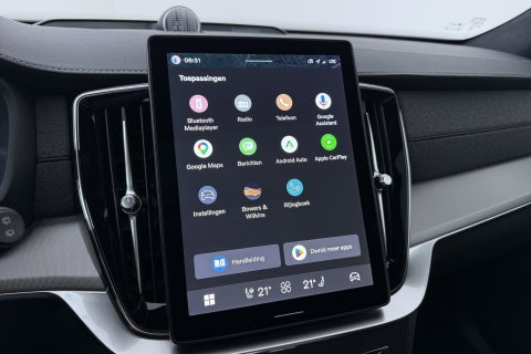 Volvo XC90 T8 Ultra Black Edition | HEICO | Luchtvering | B&W | Stoelventilatie | 22 inch | Pilot Assist