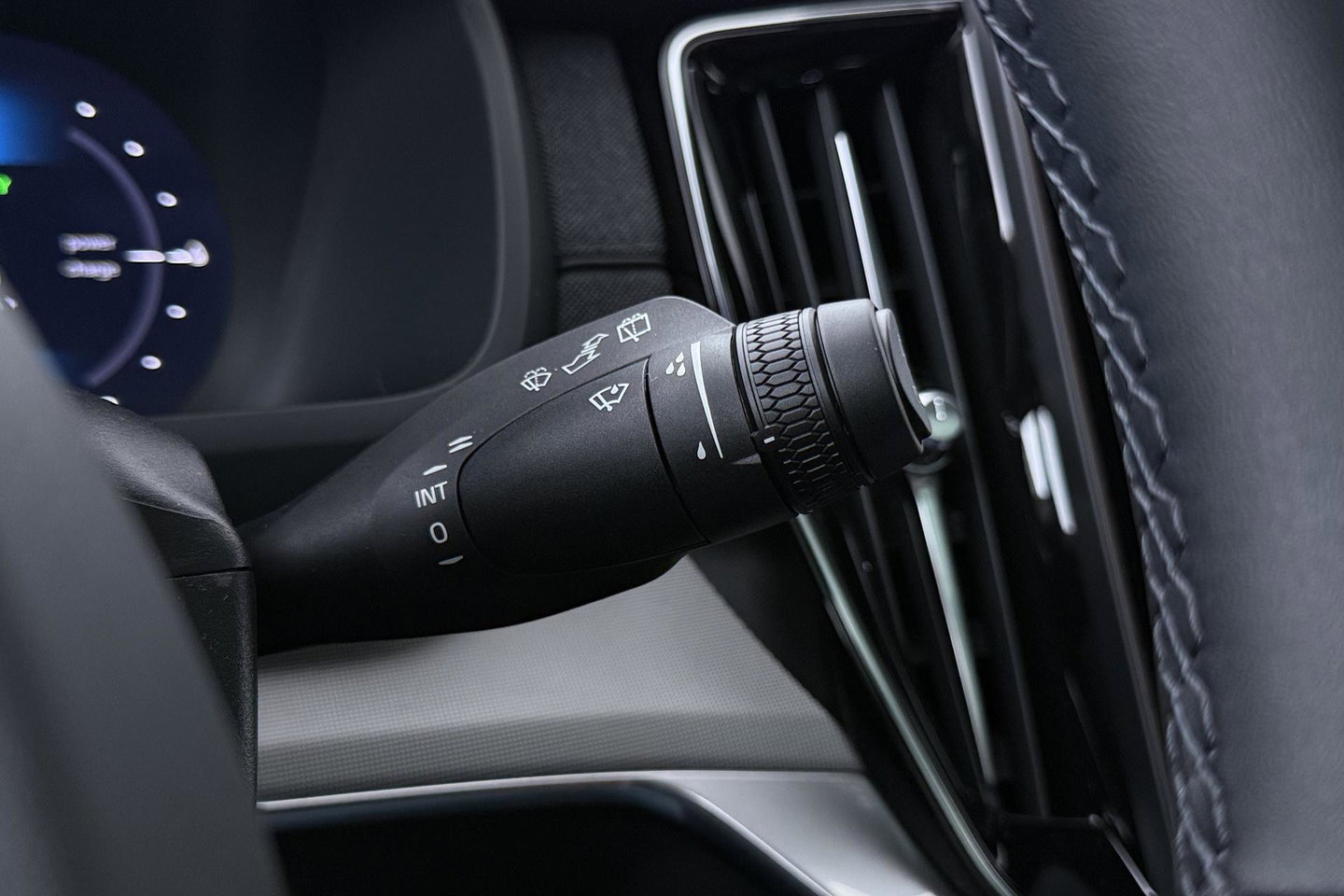 Volvo XC90 T8 Ultra Black Edition | HEICO | Luchtvering | B&W | Stoelventilatie | 22 inch | Pilot Assist