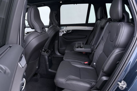 Volvo XC90 T8 Ultra Black Edition | HEICO | Luchtvering | B&W | Stoelventilatie | 22 inch | Pilot Assist
