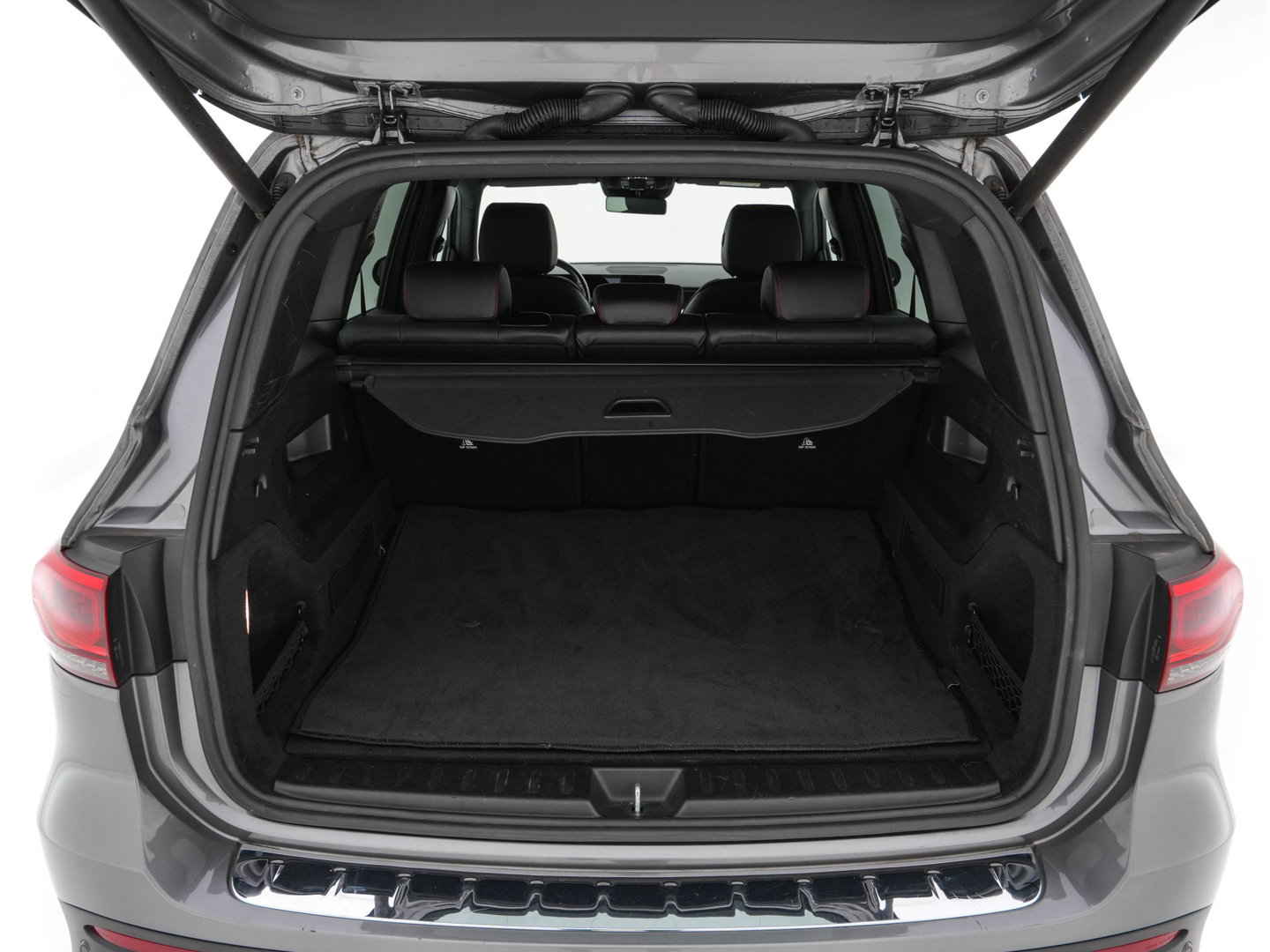Mercedes-Benz GLB 180 d Premium Plus (INCL. BTW) *AUT | TOWBAR | LEATHER-MICROFIBRE | FULL-LED | AMBIENTLIGHT | WIDE-COCKPIT | HEATED-SPORTSEATS | KEYLESS | NAVI-FULLMAP | ECC | SHIFTPADDLES | PDC | CRUISE | 190''ALU*