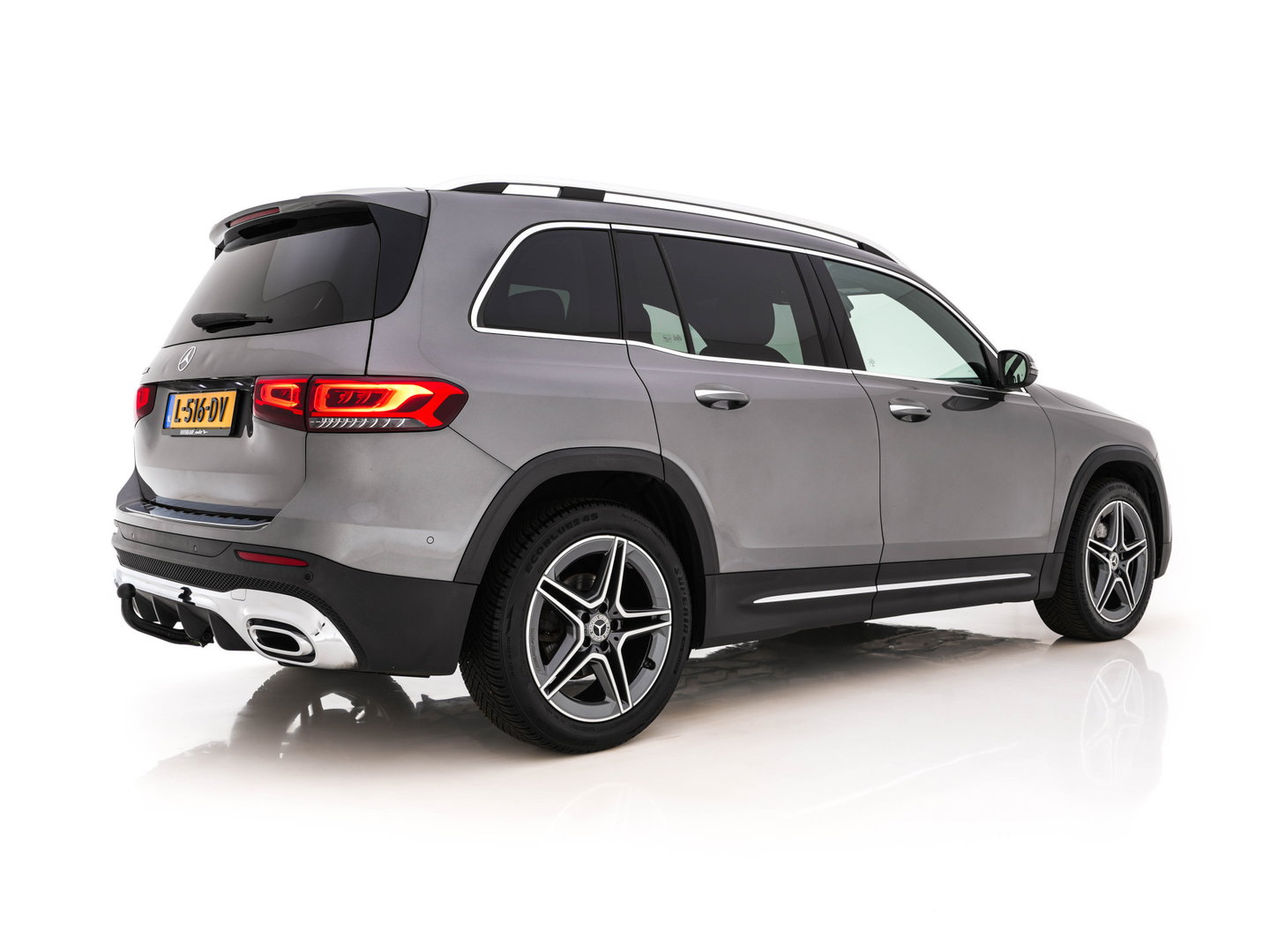Mercedes-Benz GLB 180 d Premium Plus (INCL. BTW) *AUT | TOWBAR | LEATHER-MICROFIBRE | FULL-LED | AMBIENTLIGHT | WIDE-COCKPIT | HEATED-SPORTSEATS | KEYLESS | NAVI-FULLMAP | ECC | SHIFTPADDLES | PDC | CRUISE | 190''ALU*