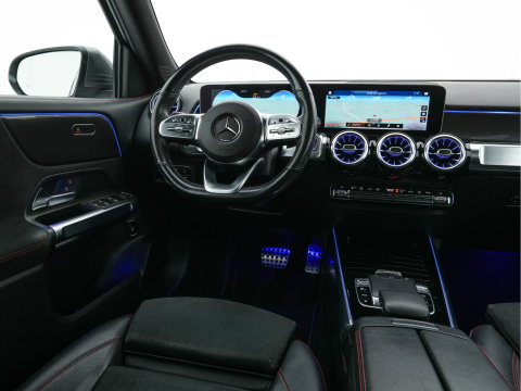 Mercedes-Benz GLB 180 d Premium Plus (INCL. BTW) *AUT | TOWBAR | LEATHER-MICROFIBRE | FULL-LED | AMBIENTLIGHT | WIDE-COCKPIT | HEATED-SPORTSEATS | KEYLESS | NAVI-FULLMAP | ECC | SHIFTPADDLES | PDC | CRUISE | 190''ALU*