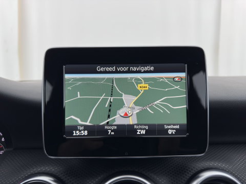 Mercedes-Benz A-Klasse 180 d Lease Edition Plus *LEATHER-FABRIC | NAVI-FULLMAP | CLIMA | COMFORTSEATS | CRUISE | KEYLESS | TOWBAR | 16''ALU*