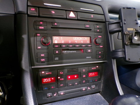 Audi A4 Cabriolet 3.0 V6 Pro Line "Automaat" Stoelverwarming Leer Xenon Bose Cruise-control Memory-seat Nieuwe-APK