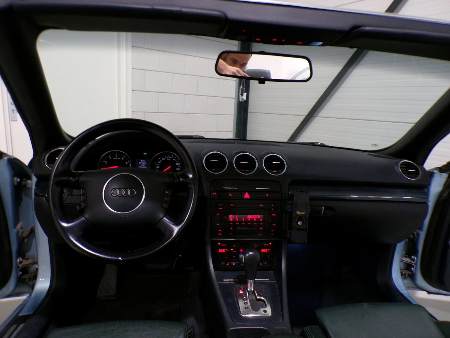 Audi A4 Cabriolet 3.0 V6 Pro Line "Automaat" Stoelverwarming Leer Xenon Bose Cruise-control Memory-seat Nieuwe-APK