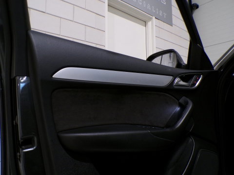 Audi Q3 2.0 TFSI Quattro S Line "Automaat" 2X S-Line Pano Stoelverwarming Xenon-LED 19"Velgen Navigatie Cruise-control Garantie