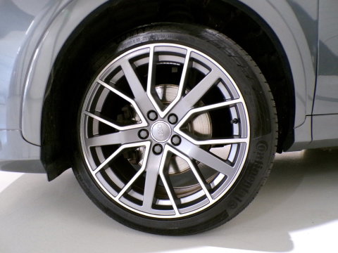 Audi Q3 2.0 TFSI Quattro S Line "Automaat" 2X S-Line Pano Stoelverwarming Xenon-LED 19"Velgen Navigatie Cruise-control Garantie
