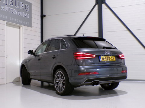 Audi Q3 2.0 TFSI Quattro S Line "Automaat" 2X S-Line Pano Stoelverwarming Xenon-LED 19"Velgen Navigatie Cruise-control Garantie