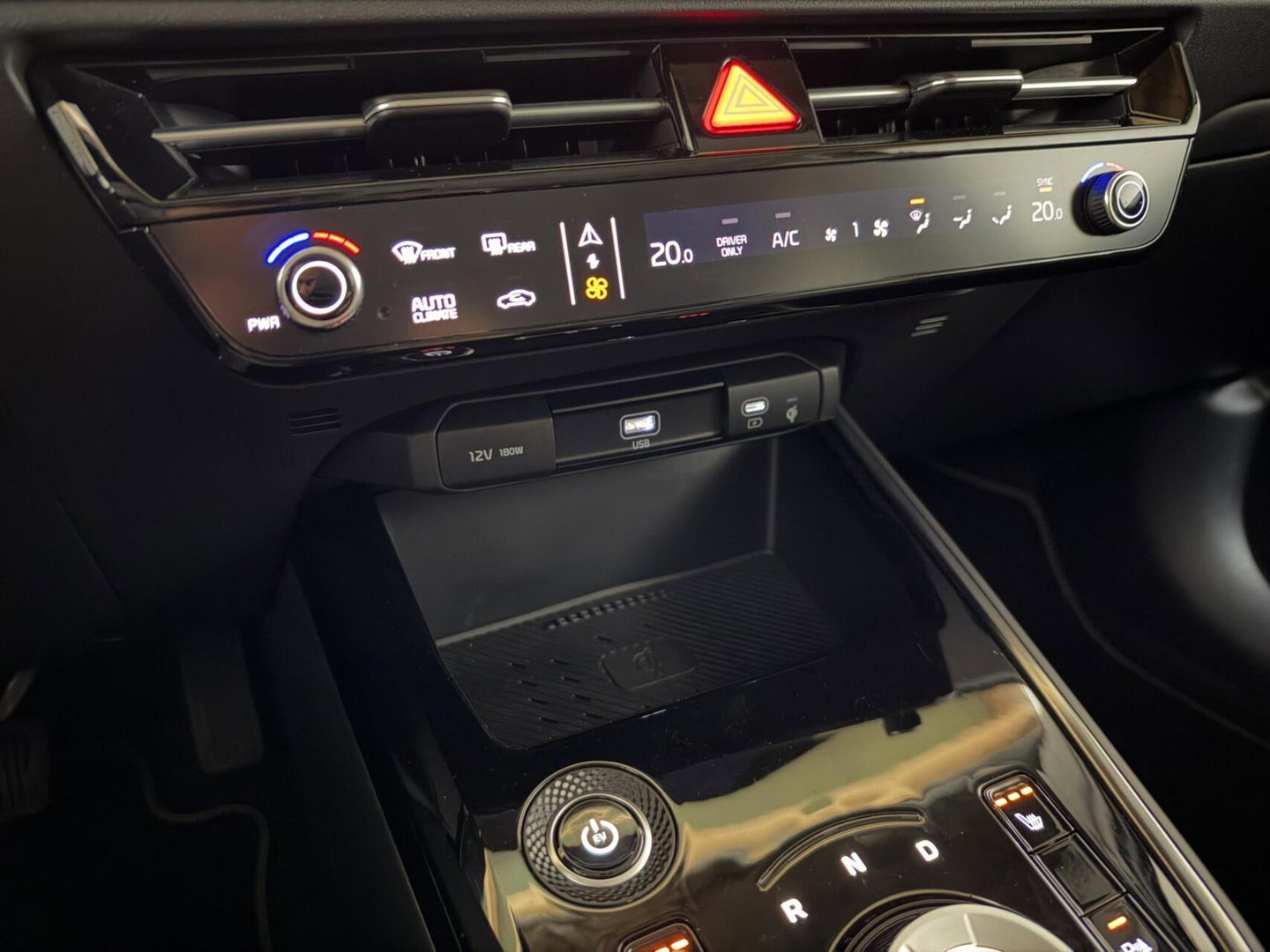 Kia Niro EV Edition 64.8 kWh Pano HUD Camera Carplay Stoel/Stuur verwarming