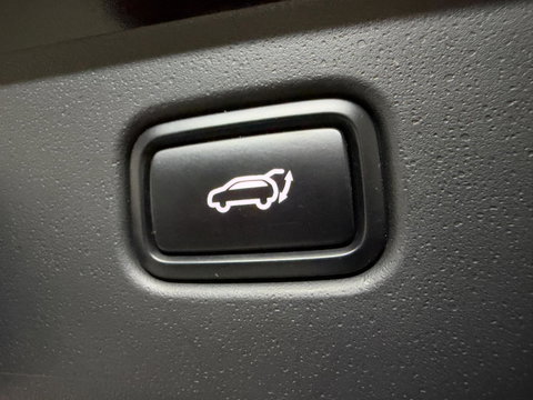 Kia Niro EV Edition 64.8 kWh Pano HUD Camera Carplay Stoel/Stuur verwarming