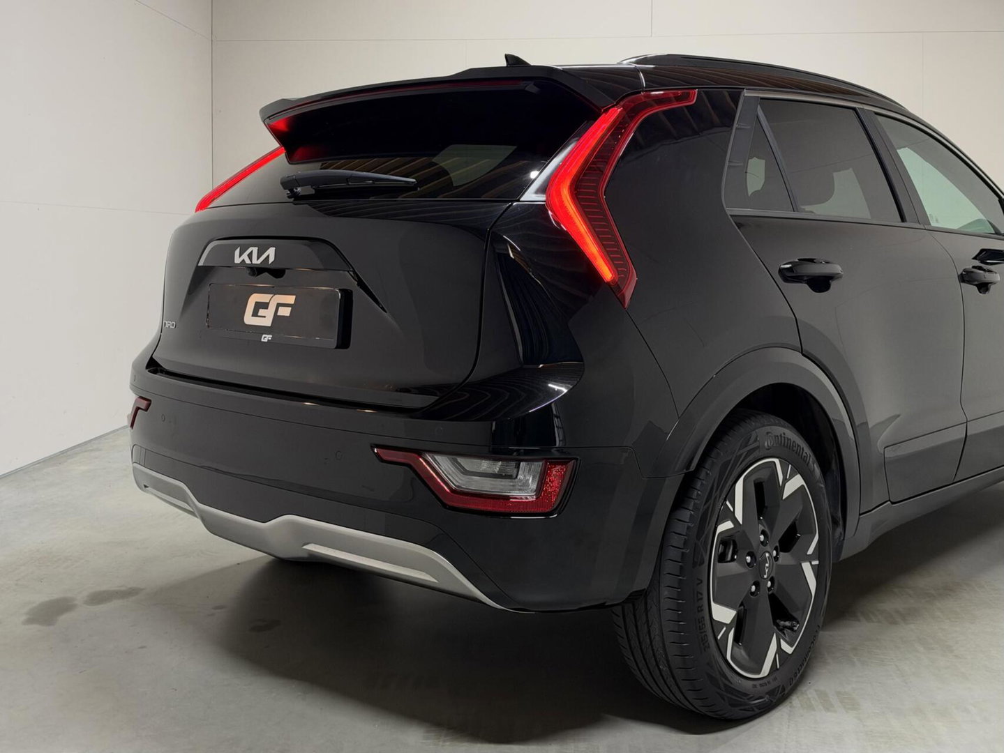 Kia Niro EV Edition 64.8 kWh Pano HUD Camera Carplay Stoel/Stuur verwarming