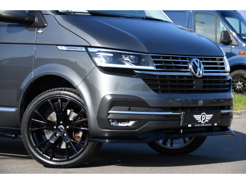 Volkswagen Transporter 2.0 TDI L2H1 30 DC Caravelle FULL OPTIONS! Adaptieve Cruise, Camera, Carplay, 2 x Schuifdeur, Leder, LED, 204pk, Automaat, Clima, Stoelverwarming, Uniek!
