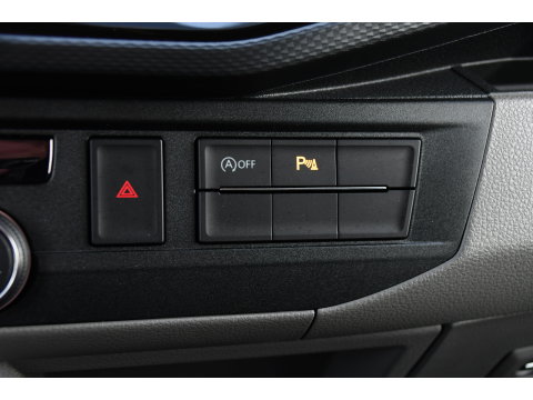 Volkswagen Transporter 2.0 TDI L2H1 30 DC Bulli Virtual, Adpatieve Cruise, Carplay, LED, Leder, Stoelverwarming, Trekhaak, Automaat, Uniek!