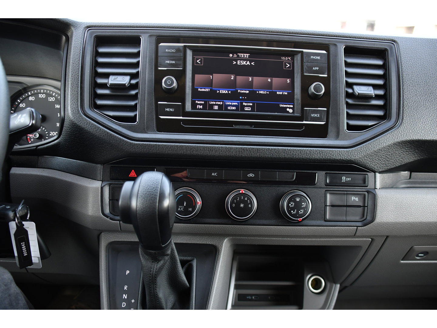 MAN TGE 3.180 35 2.0 L3H2 DC PB Edition Camera, Cruise, Carplay, LED, 177pk, Automaat, Sensoren, Multimedia, Uniek!