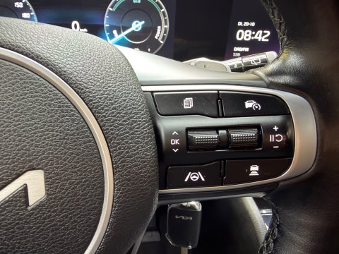 Kia Sportage 1.6 T-GDi MHEV DynamicLine PDC Camera Clima Navi 18"LM