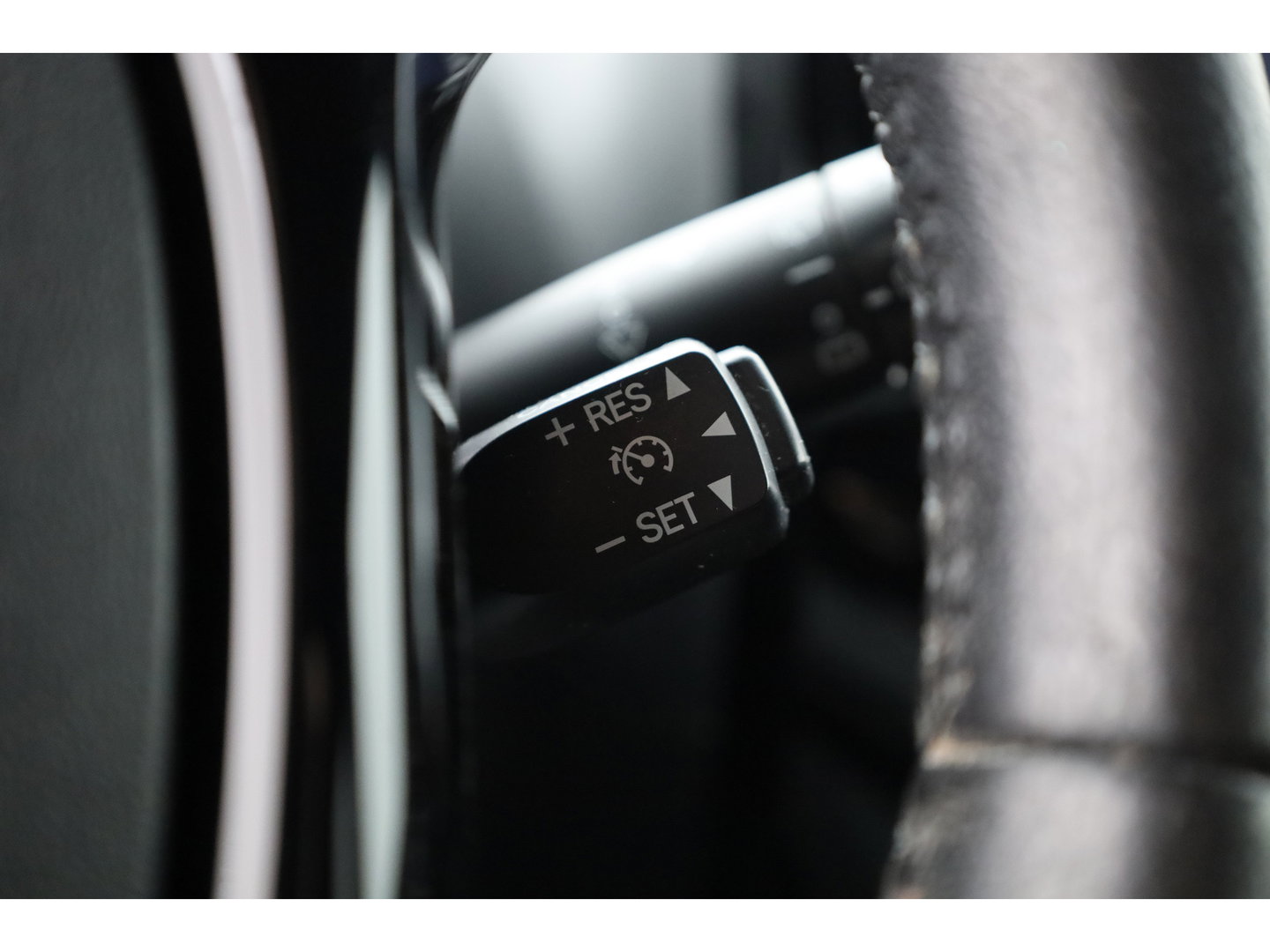Toyota Aygo 1.0 VVT-i x-JBL | Rijklaar! | Apple CarPlay | Camera | Clima | All Seasons |