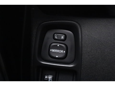 Toyota Aygo 1.0 VVT-i x-JBL | Rijklaar! | Apple CarPlay | Camera | Clima | All Seasons |
