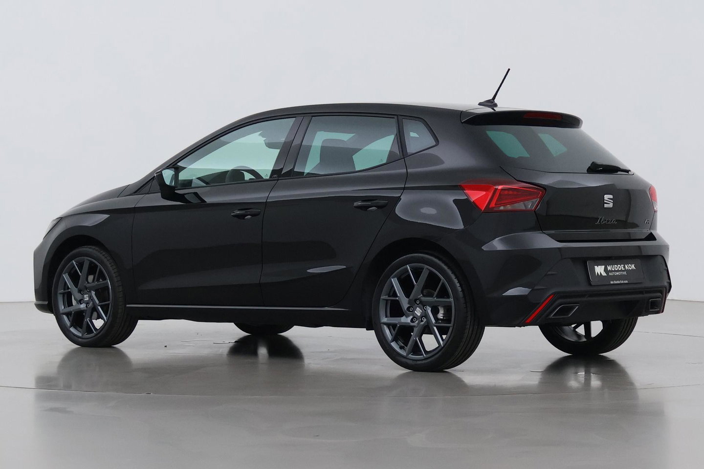 SEAT Ibiza 1.0 EcoTSI FR Business Connect | ACC | Stoelverwarming | Camera | Blind Spot | Keyless | Getint Glas | 18 Inch