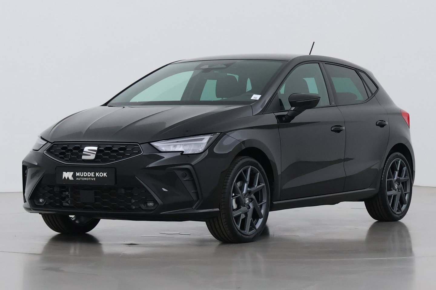 SEAT Ibiza 1.0 EcoTSI FR Business Connect | ACC | Stoelverwarming | Camera | Blind Spot | Keyless | Getint Glas | 18 Inch