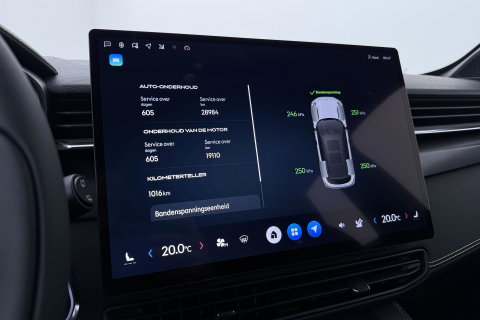 Lynk & Co 01 Lynk&co 1.5 Core | ACC | Camera | Carplay | 19 inch | LED | Draadloos opladen