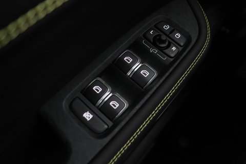 Lynk & Co 01 Lynk&co 1.5 Core | ACC | Camera | Carplay | 19 inch | LED | Draadloos opladen