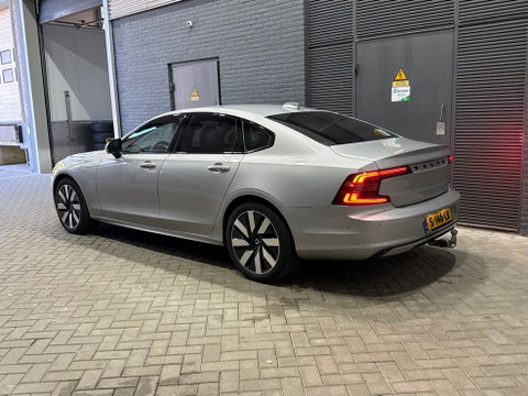 Volvo S90 2.0 B5 Ultimate Dark | Bowers&Wilkins | Luchtvering | Panoramadak | Trekhaak | 360° Camera | Head-Up | Stoel+Stuurverwarming | ACC