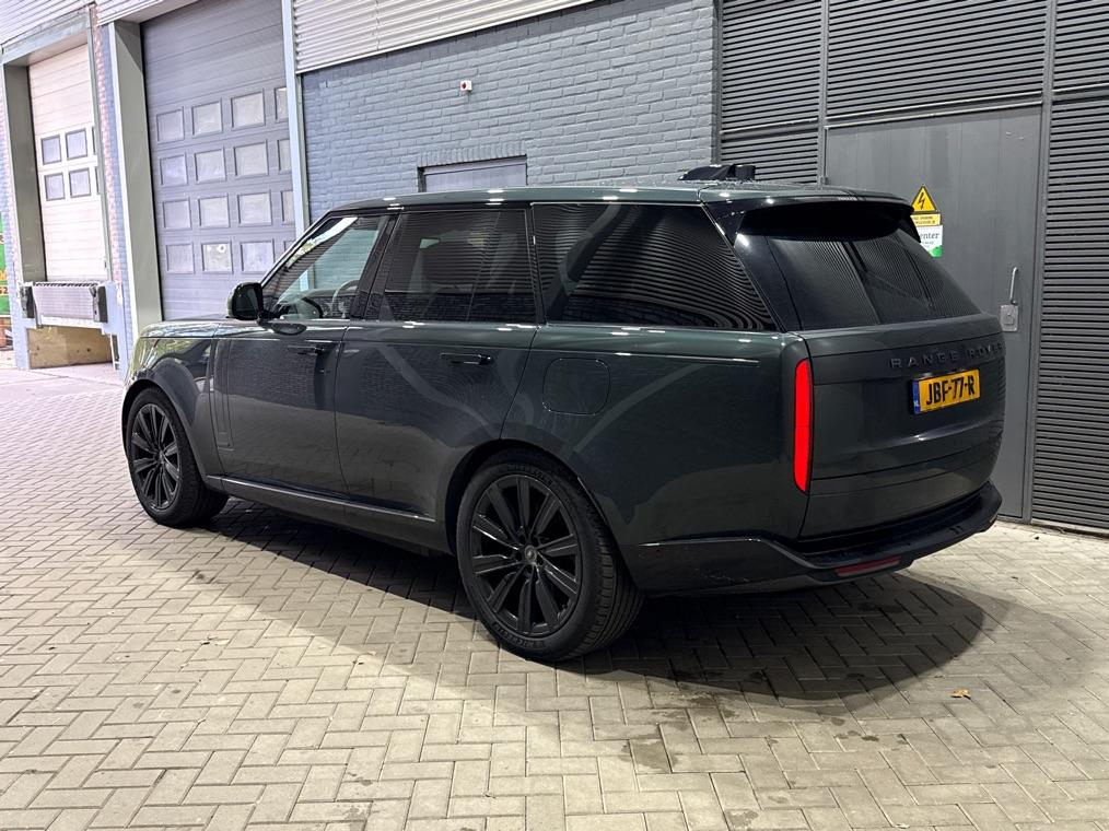 Land Rover Range Rover P550e Autobiography | Meridian Signature | Clearsight | Ventilatie+Massage | Panoramadak | Luchtvering | Koelbox