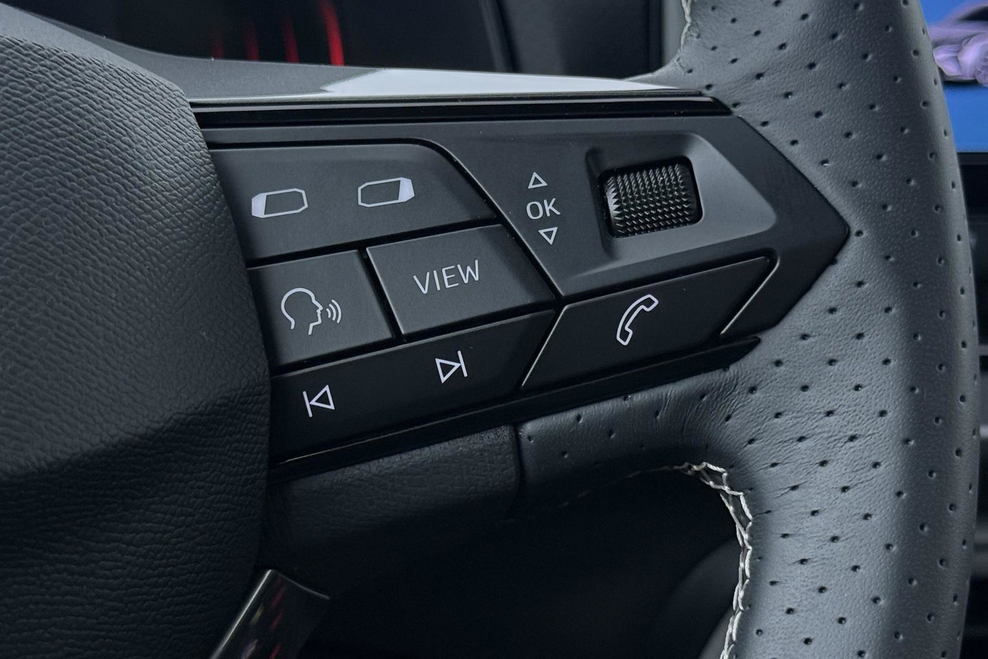 SEAT Ibiza 1.0 EcoTSI FR Business Connect | ACC | Stoelverwarming | Camera | Blind Spot | Keyless | Getint Glas | 18 Inch