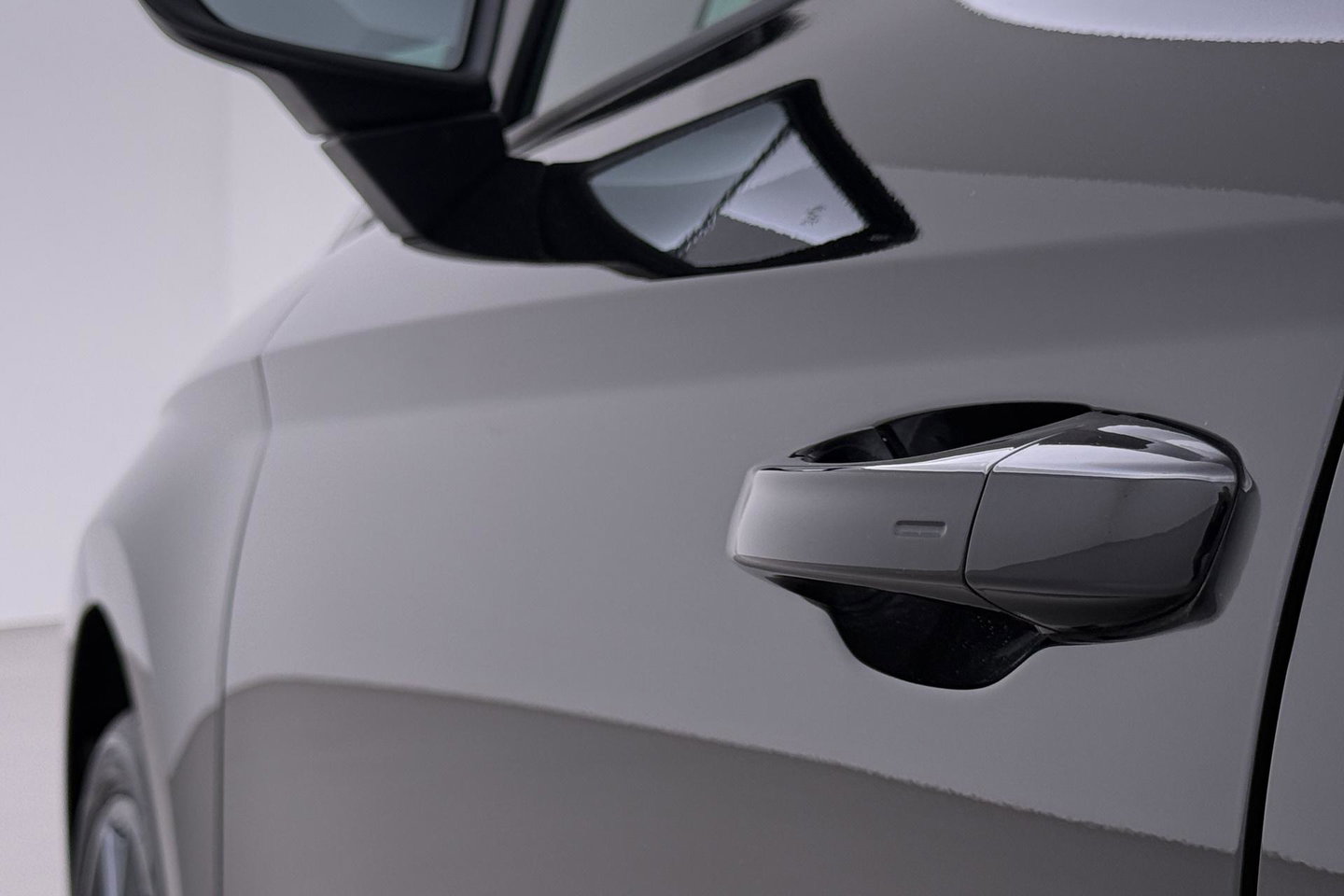 SEAT Ibiza 1.0 EcoTSI FR Business Connect | ACC | Stoelverwarming | Camera | Blind Spot | Keyless | Getint Glas | 18 Inch