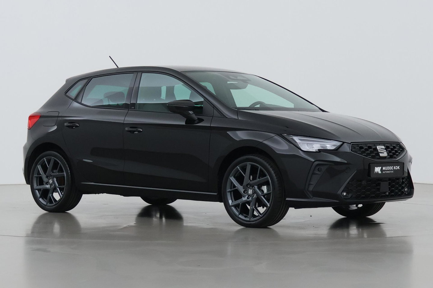 SEAT Ibiza 1.0 EcoTSI FR Business Connect | ACC | Stoelverwarming | Camera | Blind Spot | Keyless | Getint Glas | 18 Inch