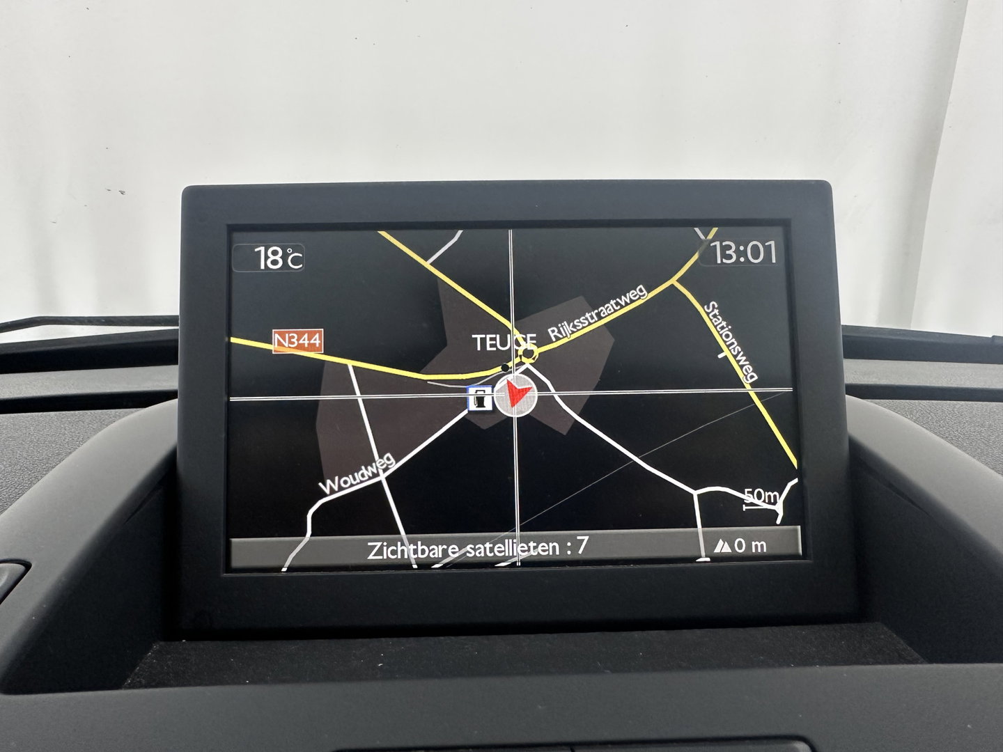 Peugeot 3008 2.0 HDiF HYbrid4 *AUT | NAVI-FULLMAP | LEATHERSEATS | SHIFTPADDLES | PRIVACY-GLASS | ECC | PDC | CRUISE | 16''ALU*