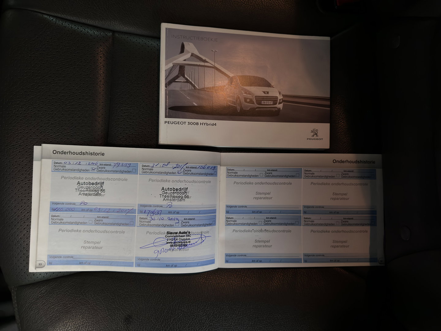 Peugeot 3008 2.0 HDiF HYbrid4 *AUT | NAVI-FULLMAP | LEATHERSEATS | SHIFTPADDLES | PRIVACY-GLASS | ECC | PDC | CRUISE | 16''ALU*