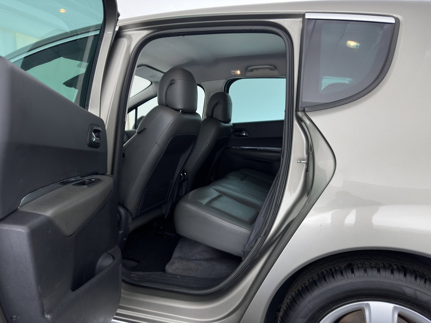 Peugeot 3008 2.0 HDiF HYbrid4 *AUT | NAVI-FULLMAP | LEATHERSEATS | SHIFTPADDLES | PRIVACY-GLASS | ECC | PDC | CRUISE | 16''ALU*