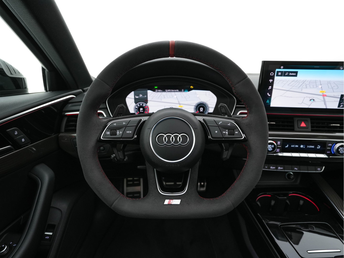 Audi A4 Limousine 35 TFSI S edition Competition *AUT | LEATHER-MICROFIBRE | FULL-LED | SPORTsEATS | KEYLESS | DIGI-COCKPIT | AMBIENT-LIGHT | NAVI-FULLMAP | PRIVACY-GLASS | SHIFT-PADDLES | ECC | PDC | CRUISE | TOWBAR | 18''ALU*