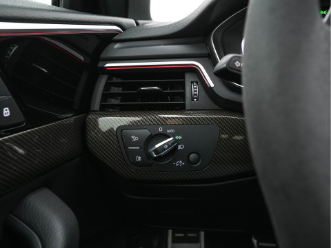 Audi A4 Limousine 35 TFSI S edition Competition *AUT | LEATHER-MICROFIBRE | FULL-LED | SPORTsEATS | KEYLESS | DIGI-COCKPIT | AMBIENT-LIGHT | NAVI-FULLMAP | PRIVACY-GLASS | SHIFT-PADDLES | ECC | PDC | CRUISE | TOWBAR | 18''ALU*