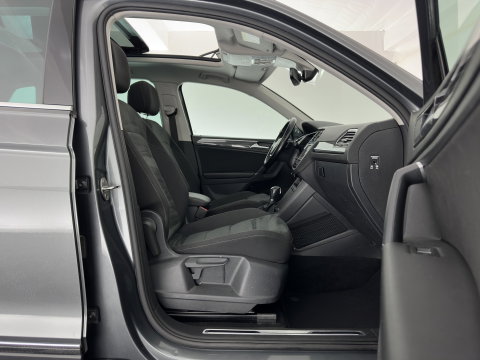 Volkswagen Tiguan 1.4 TSI ACT Highline *AUT | PANO | ADAPTIVE-CRUISE | FULL-LED | VIRTUAL-COCKPIT | KEYLESS | DAB+ | NAVI-FULLMAP | COMFORT-SEATS | ECC | PDC | 18INCH | TOWBAR*