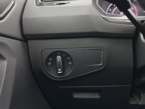 Volkswagen Tiguan 1.4 TSI ACT Highline *AUT | PANO | ADAPTIVE-CRUISE | FULL-LED | VIRTUAL-COCKPIT | KEYLESS | DAB+ | NAVI-FULLMAP | COMFORT-SEATS | ECC | PDC | 18INCH | TOWBAR*