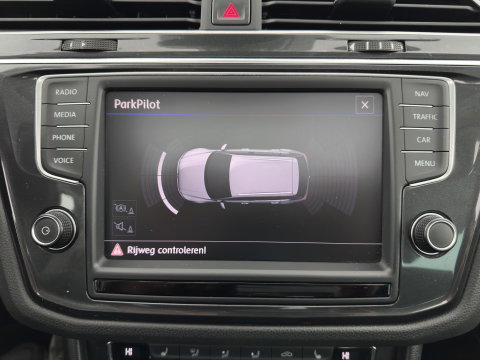 Volkswagen Tiguan 1.4 TSI ACT Highline *AUT | PANO | ADAPTIVE-CRUISE | FULL-LED | VIRTUAL-COCKPIT | KEYLESS | DAB+ | NAVI-FULLMAP | COMFORT-SEATS | ECC | PDC | 18INCH | TOWBAR*