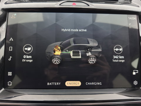 Jaguar E-Pace 1.5 P300e AWD R-Dynamic HSE (Plug-in) {SoH-99%} (INCL-BTW) *LEATHER | FULL-LED | MEMORY-PACK | MERIDIAN-SOUND | BLINDSPOT | CAMERA | NAVI-FULLMAP | HEATED-SPORTSEATS | DAB+ | KEYLESS | ECC | PRIVACY-GLASS |  PDC | CRUISE | SHIFTPADDLES | .